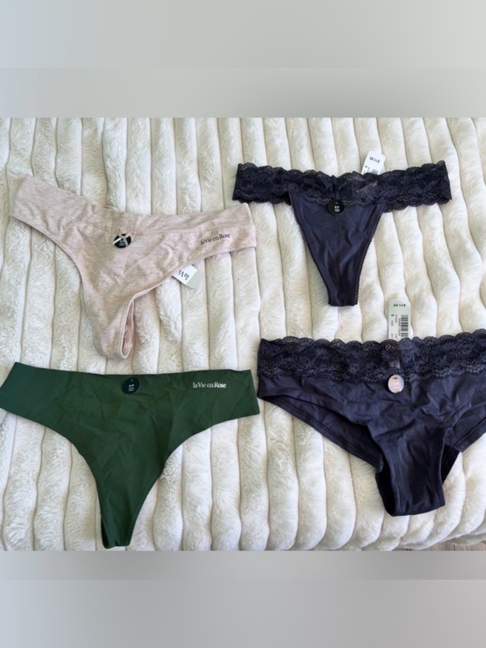 La Vie En Rose panties lot